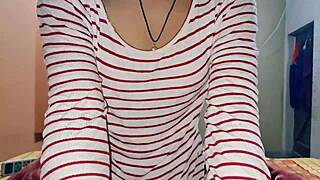 Horny Indian Babe Secretly Fucked By Lover