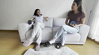 Pretty latina amateur wants intense pussy licking