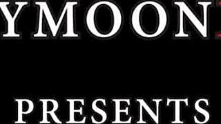 Wendy Moon Is Posing Totally Naked In Front Of A Photograper