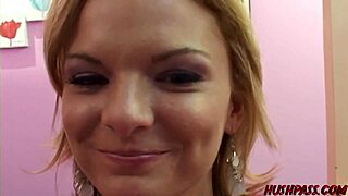 Daisy Convinces Cassie to Have an Afternoon of Muff Diving Fun