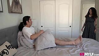 Hint At Cock Worship Lessons By Milfs