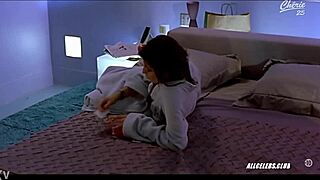 Lou Doillon in Embrassez Qui Vous Voudrez 2002