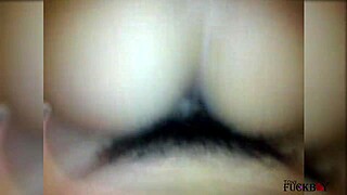 Ay aaaay, you put it in the wrong hole, it hurts so much aaaah ouch ow, better I give you sentones now!