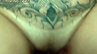 isso safado mete forte na buceta dessa putinha e me faz gozar no seu pau