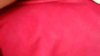 gretala pisses in feet