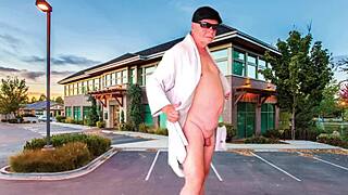 I'm strippin' and masturbatin' in parkin' with agarabas and olpr.