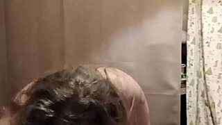 esclave f striptease feels so humiliating and teasing