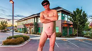 I'm strippin' and masturbatin' in parkin' with agarabas and olpr.