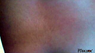 No por favor en la cara no me grabes no quiero que mi marido sepa que me gusta por el culo y que salgo en un vídeo porno