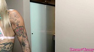 emanuelly polly performs in a behind-the-scenes scene