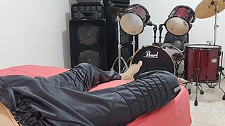 i masturbate my big cock in front of the camera