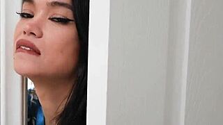 the perverted milf gets hard pounding in her wet pussy