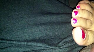 Wow, Amateur Mexican Footjob!