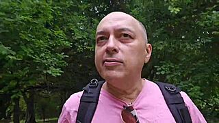 Public Cruising In Clapham Common