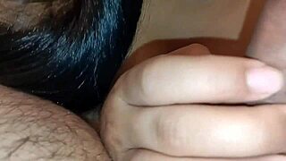 Colombian bride sucks guebo, then rides with big ass