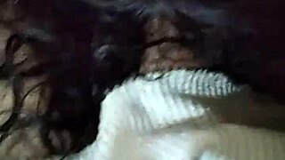 La Divina Starts Closeup Blowjob