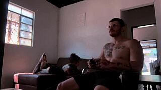 Bastidores Da Grava��o Chupando O Carmona Jogando Video Game