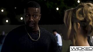 Steaming Threesome With Inked Brunette Eating Hot Pussy