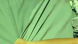 gozadinha depois de transar ainda com tesao fazendo mt mt mt squirt encharcando a cama