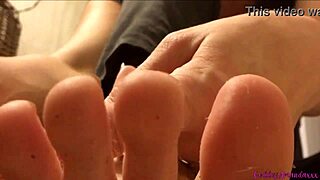 goddess amanda foot fetish instructions for amateurs