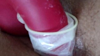 amysexxxjuguetona arrives so horny, grabs the vibrator and uses it