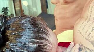 dp com 2 machos levei piroca no cu e na buceta ao mesmo tempo