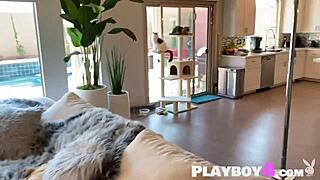 Huge Tits Milf Sophie Dee Feels Bikini Pleasure