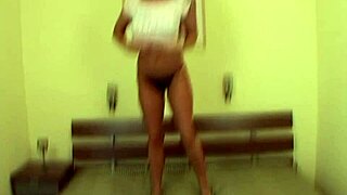 Simony Diamond's Hardcore Blowjob Feels So Intense