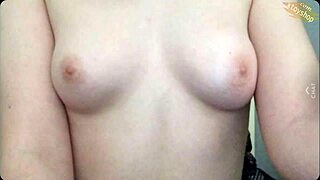 Hot Tight 18+ Teen Inserts Bottle Into Pussy Homemade