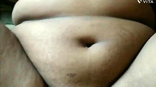 पति फौज में पत्नि मौज में दुसरे के साथ चुदाती