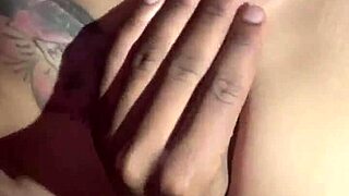 Pagando A Corrida Antes De Entrar No Mercado O Safado Do Motorista Ainda Gozou Dentro