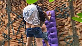 Safada Novinha Uses Sex Toy Outdoors Boldly