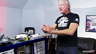 Christine Love Seduces To Dvp Mmf Threesome Sex!