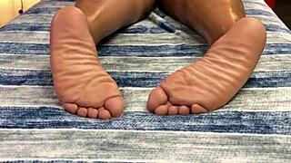 Massage Melted Chocolate Queen Ass