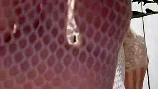 Sniff my panties and worship my fetish feet, mistress elza koms orders