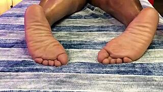 Massage Melted Chocolate Queen Ass