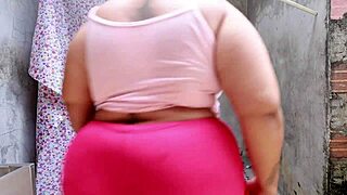 i got an unexpected fuck with lots of cum on tits from my horny neighbor