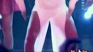 Giorgia palmas performs a sexy dance on cdlive