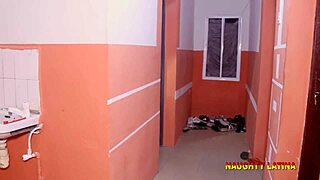 I'm feeling excited and wet, who can please me?