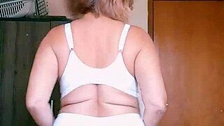 Elegant Lingerie Styles