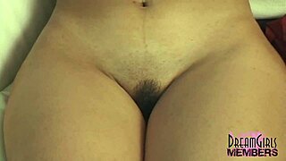 Video Virgin Jazmine Bares Natural Figure