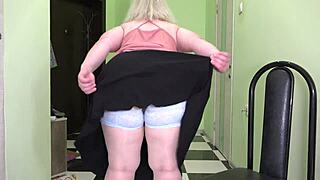 Mature milf in stockings jumps rope shaking big boobs and fat booty saggy tits bounce fetish