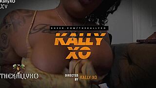 kallyxo gives dick rating and custom video for fan
