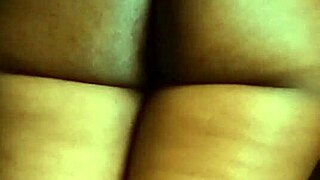 NEXT DOOR NEIGHBOUR MILF WANTS YOUR COCK PREVIEW