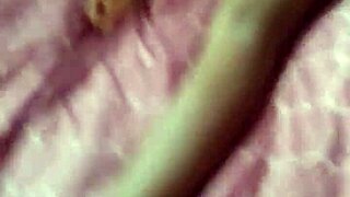 CUTE FRIEND CANDID FEET