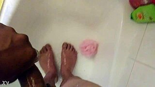 Intense Quick Rub Down In The Shower