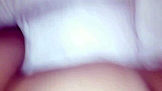 Valentina hermosa rubia doble penetracion