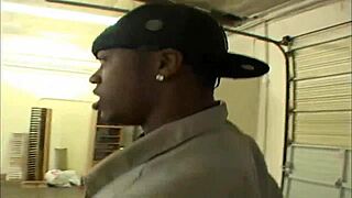 Italian Girl Offer Her An Exciting Cuban Trio!