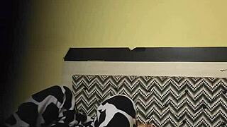 Look at the mature milf masturbating alone, flashing her big ass and natural tits, clothes ripped