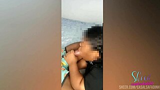 Getting a blowjob while eating a midget on all fours 😏